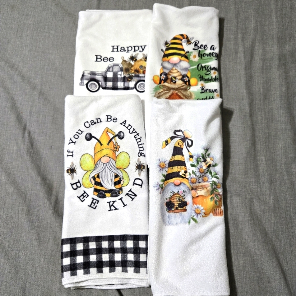Honey Bee And Gnome 4pc Hand Towels Black Yellow And White Floral Prints Checker